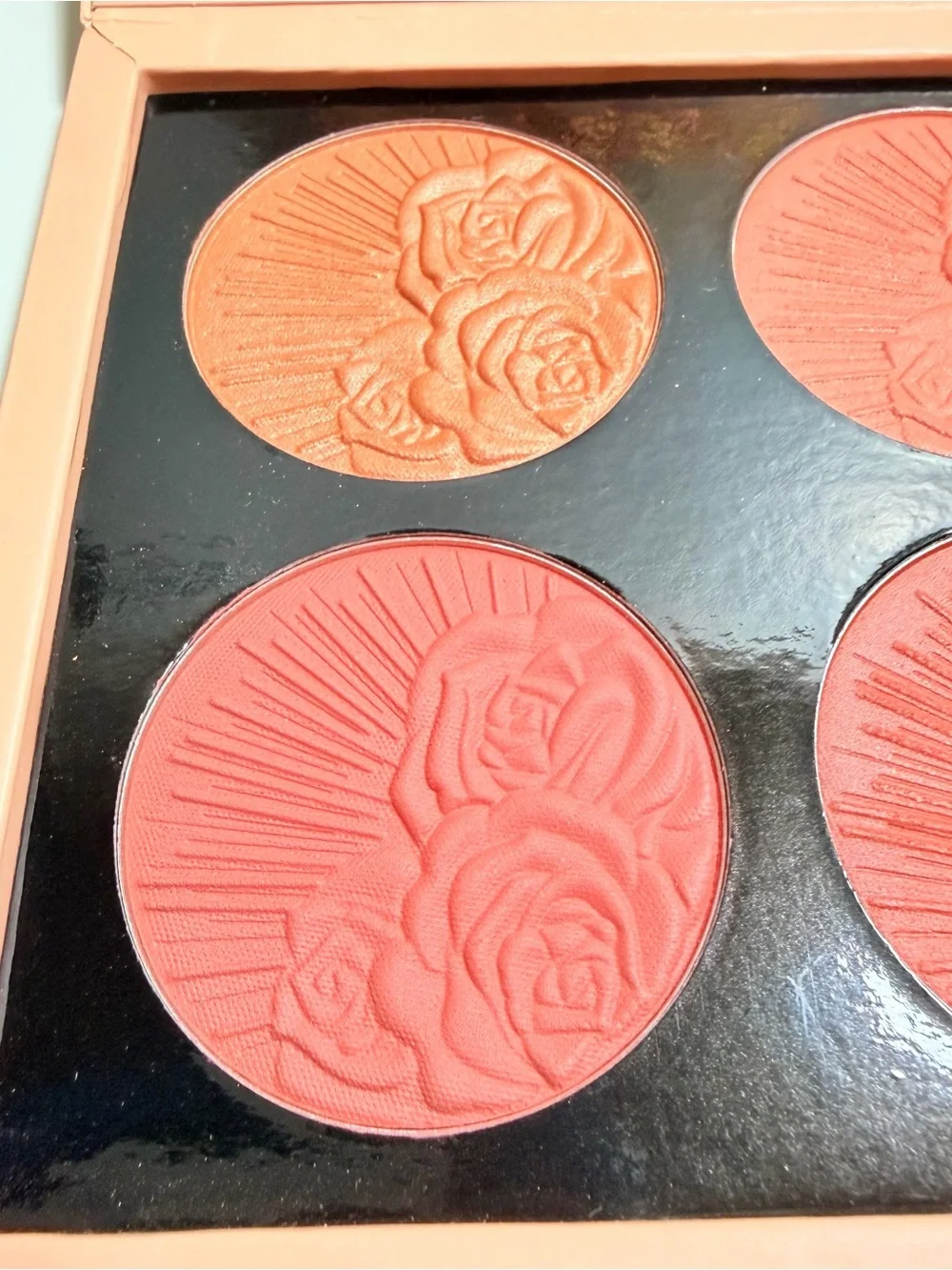 Pat McGrath labs divine Venus glow cheek palette NEW